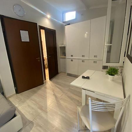 K'Alma Apartment Colosseo - Leopardi ローマ エクステリア 写真